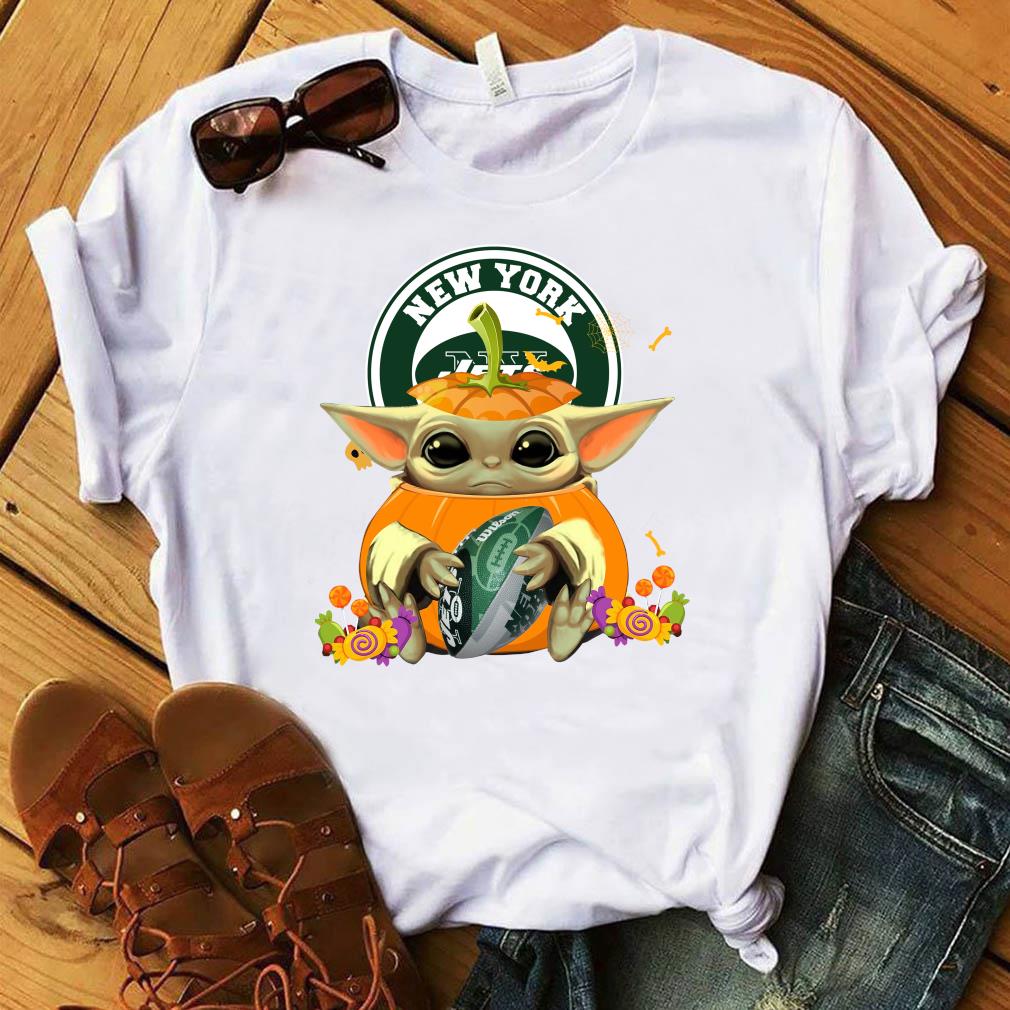 Baby Yoda hug New York Jets shirt, hoodie, sweater, ladies-tee and tank top